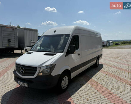 Белый Мерседес Sprinter, объемом двигателя 2.14 л и пробегом 331 тыс. км за 18900 $, фото 6 на Automoto.ua