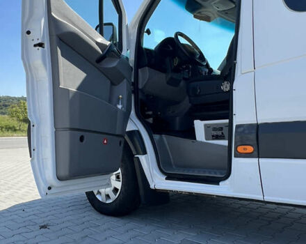 Белый Мерседес Sprinter, объемом двигателя 2.1 л и пробегом 506 тыс. км за 18999 $, фото 13 на Automoto.ua