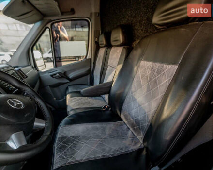 Белый Мерседес Sprinter, объемом двигателя 2.14 л и пробегом 305 тыс. км за 18700 $, фото 10 на Automoto.ua