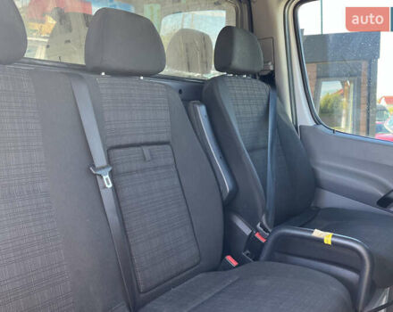 Белый Мерседес Sprinter, объемом двигателя 2.14 л и пробегом 430 тыс. км за 37500 $, фото 15 на Automoto.ua