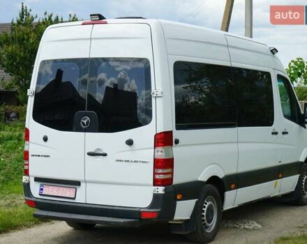 Белый Мерседес Sprinter, объемом двигателя 2.2 л и пробегом 320 тыс. км за 19600 $, фото 10 на Automoto.ua