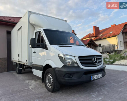 Белый Мерседес Sprinter, объемом двигателя 2.14 л и пробегом 331 тыс. км за 21500 $, фото 1 на Automoto.ua