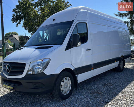 Белый Мерседес Sprinter, объемом двигателя 2.14 л и пробегом 430 тыс. км за 37500 $, фото 2 на Automoto.ua