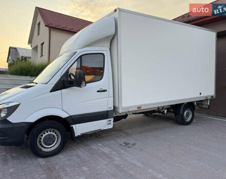 Белый Мерседес Sprinter, объемом двигателя 2.14 л и пробегом 331 тыс. км за 21500 $, фото 6 на Automoto.ua