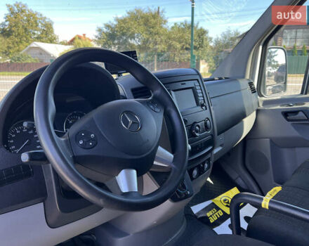 Белый Мерседес Sprinter, объемом двигателя 2.14 л и пробегом 430 тыс. км за 37500 $, фото 21 на Automoto.ua