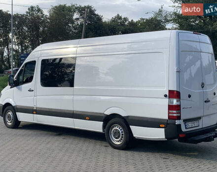 Белый Мерседес Sprinter, объемом двигателя 3 л и пробегом 307 тыс. км за 27990 $, фото 5 на Automoto.ua