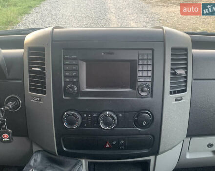 Белый Мерседес Sprinter, объемом двигателя 3 л и пробегом 310 тыс. км за 27990 $, фото 15 на Automoto.ua