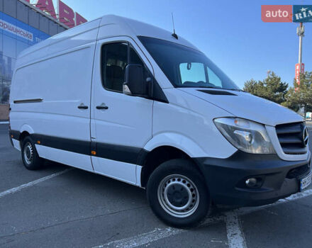 Белый Мерседес Sprinter, объемом двигателя 2.14 л и пробегом 378 тыс. км за 17399 $, фото 1 на Automoto.ua
