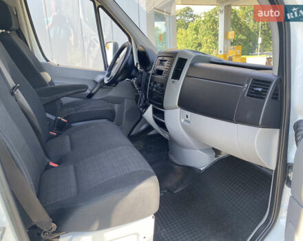 Белый Мерседес Sprinter, объемом двигателя 2.2 л и пробегом 296 тыс. км за 22500 $, фото 23 на Automoto.ua