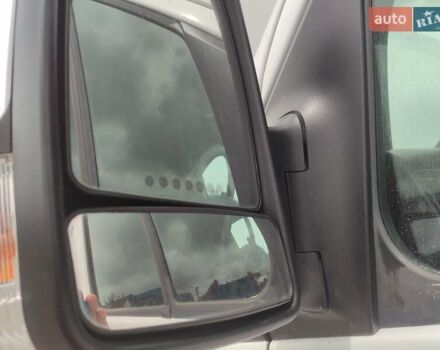 Білий Мерседес Sprinter, об'ємом двигуна 0 л та пробігом 290 тис. км за 27999 $, фото 17 на Automoto.ua