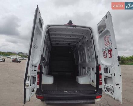 Белый Мерседес Sprinter, объемом двигателя 0 л и пробегом 291 тыс. км за 28900 $, фото 38 на Automoto.ua