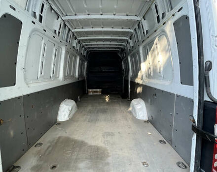 Белый Мерседес Sprinter, объемом двигателя 3 л и пробегом 313 тыс. км за 31000 $, фото 5 на Automoto.ua