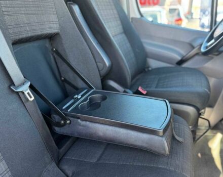 Білий Мерседес Sprinter, об'ємом двигуна 2.2 л та пробігом 316 тис. км за 14999 $, фото 16 на Automoto.ua