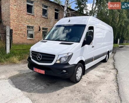 Белый Мерседес Sprinter, объемом двигателя 2.2 л и пробегом 385 тыс. км за 23638 $, фото 1 на Automoto.ua