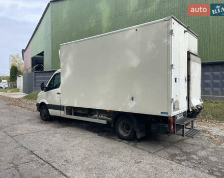 Белый Мерседес Sprinter, объемом двигателя 2.1 л и пробегом 361 тыс. км за 18500 $, фото 4 на Automoto.ua