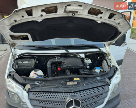 Белый Мерседес Sprinter, объемом двигателя 2.14 л и пробегом 331 тыс. км за 21500 $, фото 36 на Automoto.ua