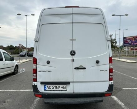 Белый Мерседес Sprinter, объемом двигателя 2.1 л и пробегом 400 тыс. км за 15999 $, фото 5 на Automoto.ua