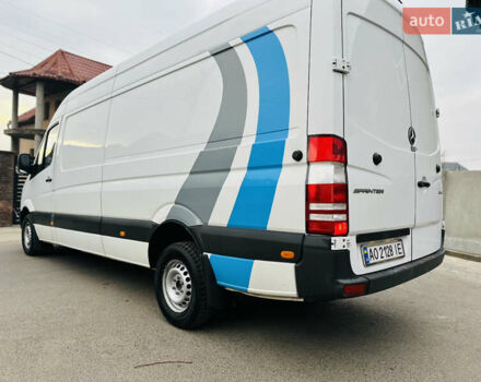 Белый Мерседес Sprinter, объемом двигателя 2.1 л и пробегом 330 тыс. км за 18700 $, фото 154 на Automoto.ua