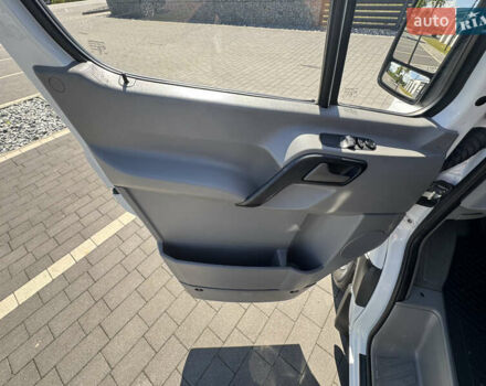 Белый Мерседес Sprinter, объемом двигателя 2.2 л и пробегом 370 тыс. км за 17700 $, фото 23 на Automoto.ua