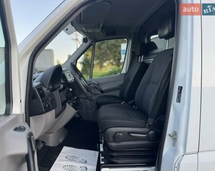 Білий Мерседес Sprinter, об'ємом двигуна 2.2 л та пробігом 292 тис. км за 23000 $, фото 22 на Automoto.ua