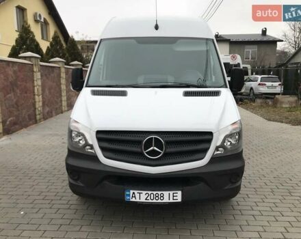 Белый Мерседес Sprinter, объемом двигателя 2.14 л и пробегом 217 тыс. км за 23700 $, фото 2 на Automoto.ua