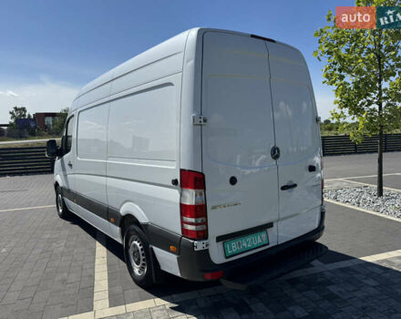 Белый Мерседес Sprinter, объемом двигателя 2.2 л и пробегом 370 тыс. км за 17700 $, фото 15 на Automoto.ua