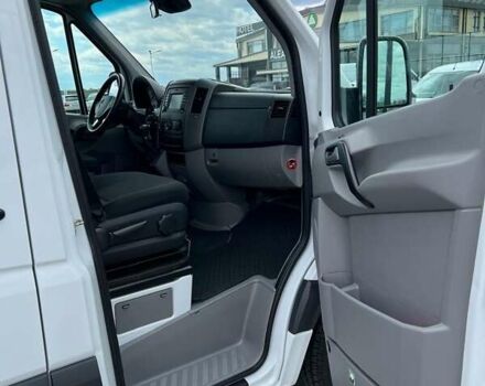 Белый Мерседес Sprinter, объемом двигателя 0 л и пробегом 168 тыс. км за 47339 $, фото 22 на Automoto.ua
