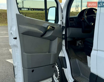 Білий Мерседес Sprinter, об'ємом двигуна 2.99 л та пробігом 95 тис. км за 26800 $, фото 19 на Automoto.ua