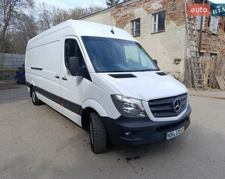 Белый Мерседес Sprinter, объемом двигателя 2.2 л и пробегом 334 тыс. км за 21500 $, фото 2 на Automoto.ua