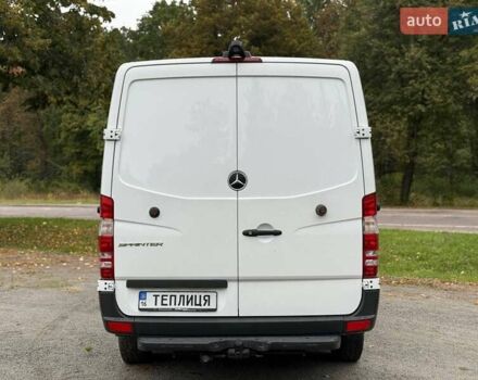 Білий Мерседес Sprinter, об'ємом двигуна 2.2 л та пробігом 209 тис. км за 17999 $, фото 1 на Automoto.ua