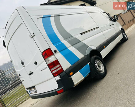 Белый Мерседес Sprinter, объемом двигателя 2.1 л и пробегом 330 тыс. км за 18700 $, фото 5 на Automoto.ua