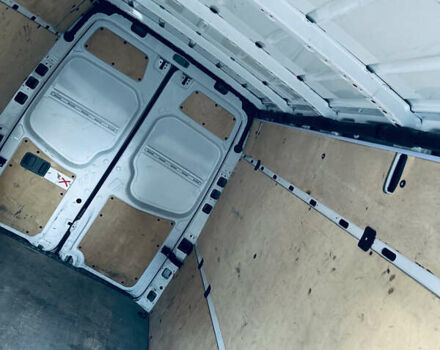 Белый Мерседес Sprinter, объемом двигателя 2.1 л и пробегом 330 тыс. км за 18700 $, фото 146 на Automoto.ua