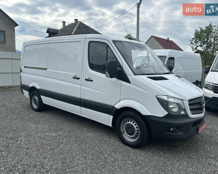 Белый Мерседес Sprinter, объемом двигателя 0 л и пробегом 245 тыс. км за 19800 $, фото 1 на Automoto.ua