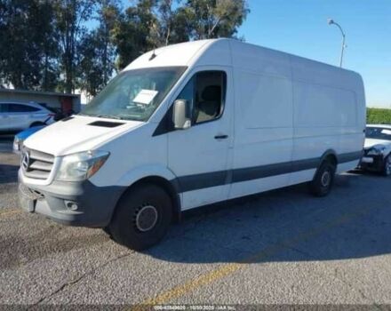 Белый Мерседес Sprinter, объемом двигателя 3 л и пробегом 168 тыс. км за 2500 $, фото 1 на Automoto.ua