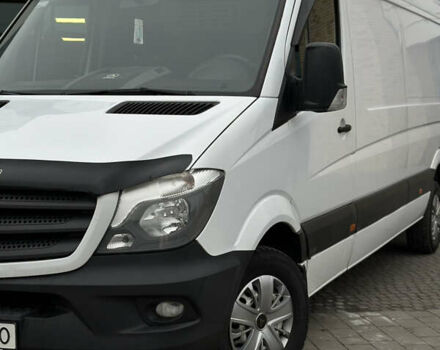 Белый Мерседес Sprinter, объемом двигателя 2.14 л и пробегом 470 тыс. км за 15800 $, фото 4 на Automoto.ua