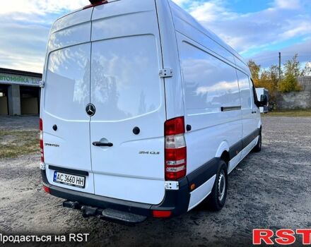 Белый Мерседес Sprinter, объемом двигателя 2.1 л и пробегом 141 тыс. км за 25000 $, фото 3 на Automoto.ua