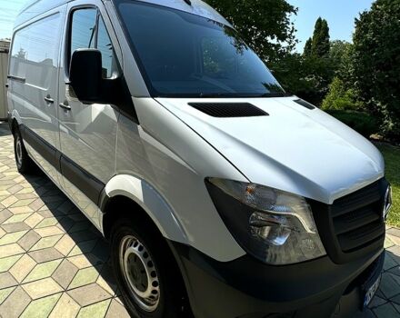 Белый Мерседес Sprinter, объемом двигателя 2.1 л и пробегом 176 тыс. км за 17310 $, фото 3 на Automoto.ua
