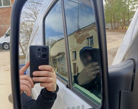Белый Мерседес Sprinter, объемом двигателя 2.2 л и пробегом 334 тыс. км за 21500 $, фото 10 на Automoto.ua