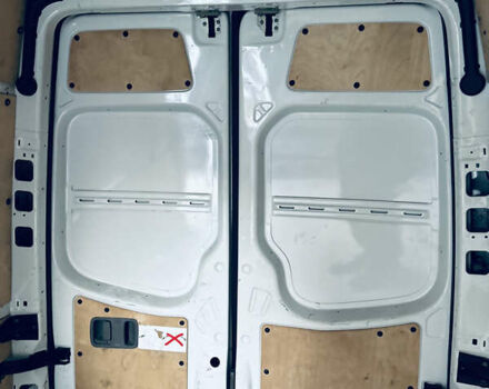 Белый Мерседес Sprinter, объемом двигателя 2.1 л и пробегом 330 тыс. км за 18700 $, фото 24 на Automoto.ua