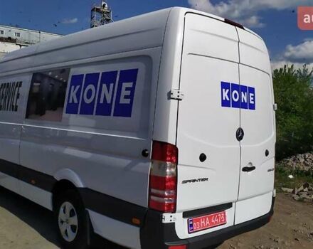 Белый Мерседес Sprinter, объемом двигателя 3 л и пробегом 300 тыс. км за 26850 $, фото 1 на Automoto.ua