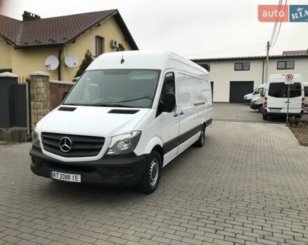 Белый Мерседес Sprinter, объемом двигателя 2.14 л и пробегом 217 тыс. км за 23700 $, фото 1 на Automoto.ua