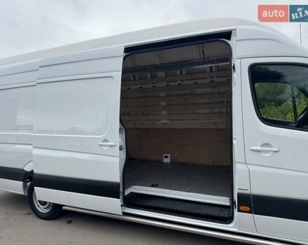 Білий Мерседес Sprinter, об'ємом двигуна 2.2 л та пробігом 283 тис. км за 23000 $, фото 57 на Automoto.ua