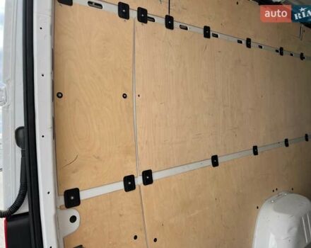 Белый Мерседес Sprinter, объемом двигателя 0 л и пробегом 168 тыс. км за 47339 $, фото 15 на Automoto.ua