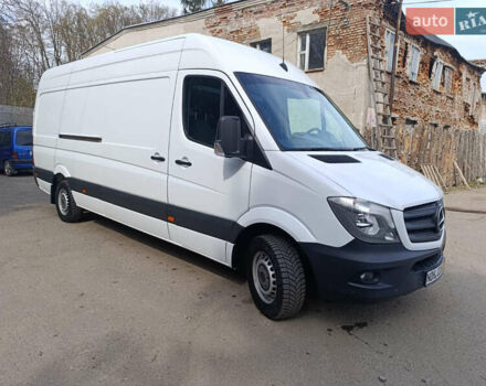 Белый Мерседес Sprinter, объемом двигателя 2.2 л и пробегом 334 тыс. км за 21500 $, фото 4 на Automoto.ua