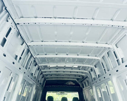 Белый Мерседес Sprinter, объемом двигателя 2.99 л и пробегом 350 тыс. км за 33500 $, фото 7 на Automoto.ua
