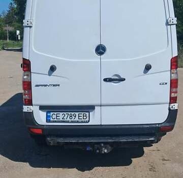 Белый Мерседес Sprinter, объемом двигателя 2.2 л и пробегом 316 тыс. км за 15500 $, фото 4 на Automoto.ua