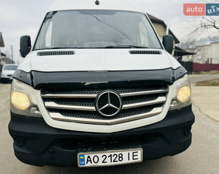 Белый Мерседес Sprinter, объемом двигателя 2.1 л и пробегом 330 тыс. км за 18700 $, фото 167 на Automoto.ua