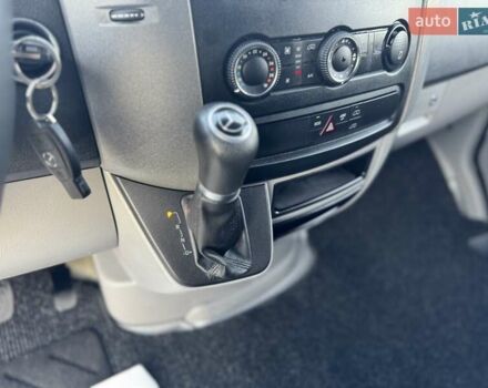 Білий Мерседес Sprinter, об'ємом двигуна 2.2 л та пробігом 292 тис. км за 23000 $, фото 33 на Automoto.ua