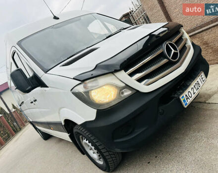 Белый Мерседес Sprinter, объемом двигателя 2.1 л и пробегом 330 тыс. км за 18700 $, фото 127 на Automoto.ua
