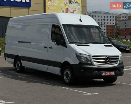Белый Мерседес Sprinter, объемом двигателя 2.2 л и пробегом 320 тыс. км за 22400 $, фото 1 на Automoto.ua